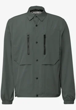 Super leichtes Overshirt