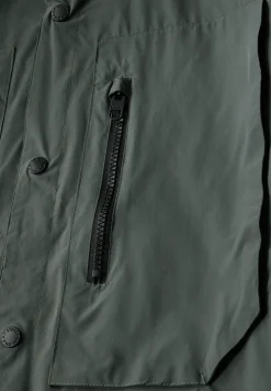 Super leichtes Overshirt