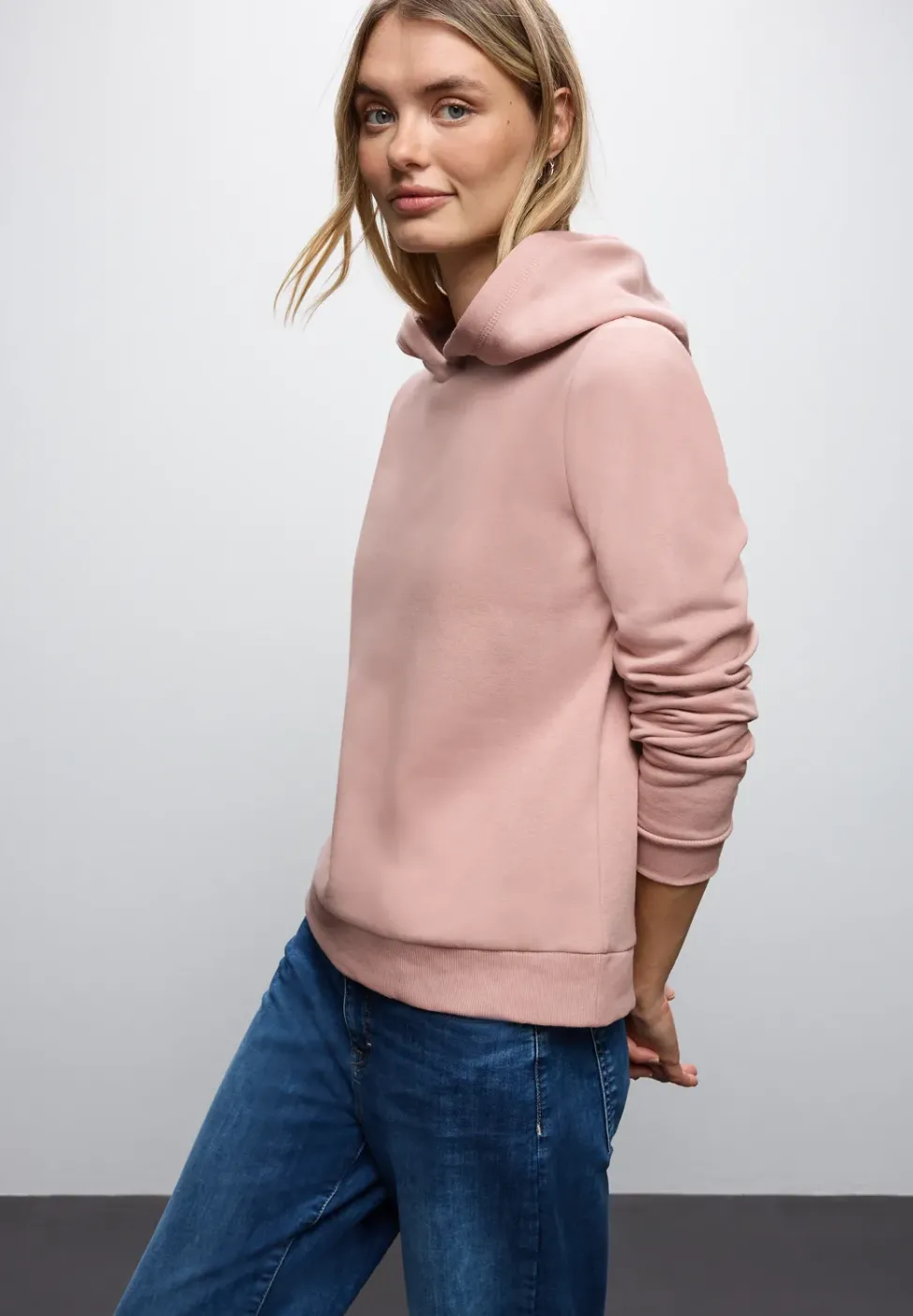 Sweatshirt mit Kapuze