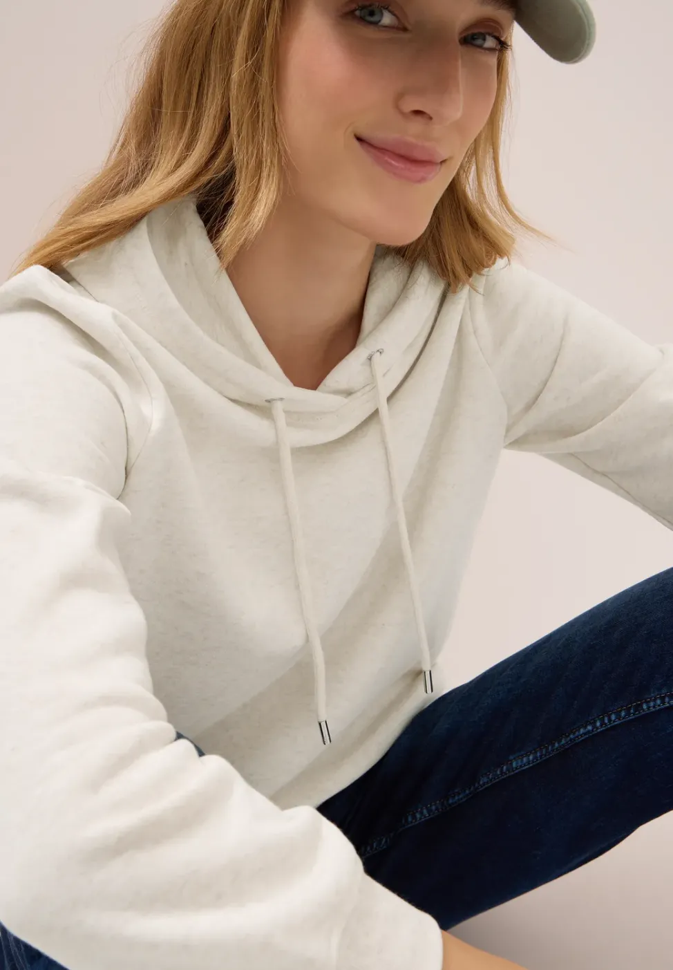Sweatshirt mit Kapuze