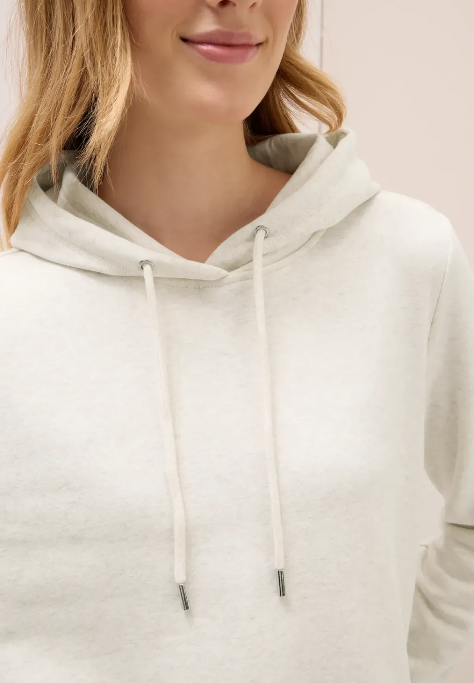 Sweatshirt mit Kapuze