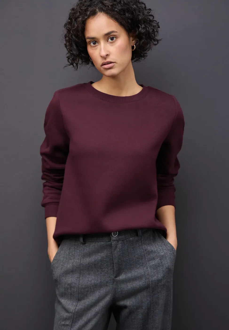 Sweatshirt mit Rippdetail