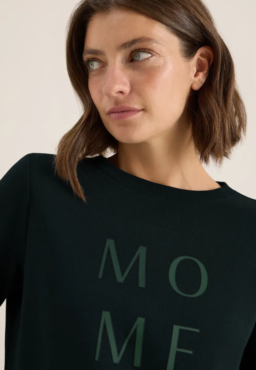 Sweatshirt mit Stickerei