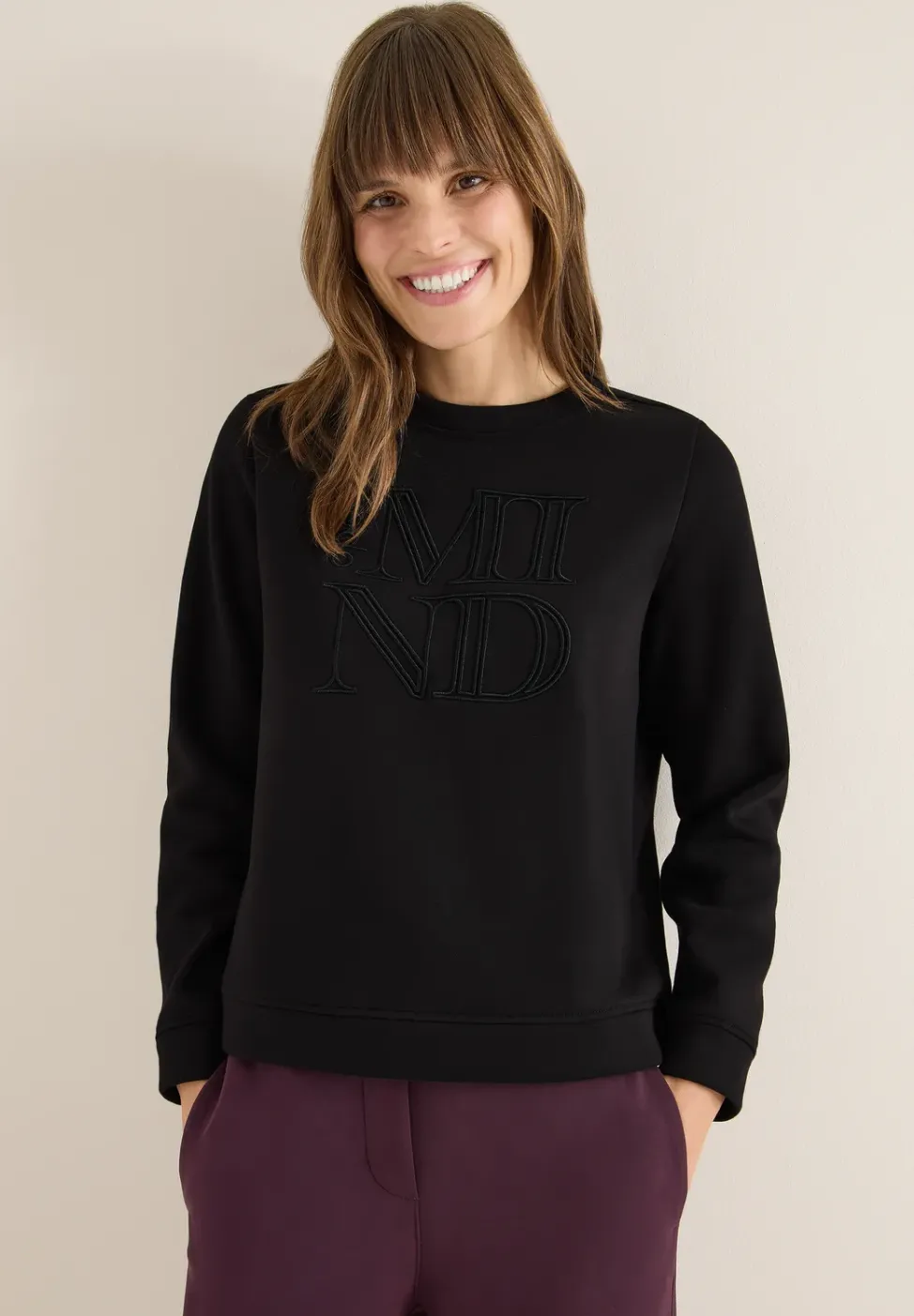 Sweatshirt mit Stickerei