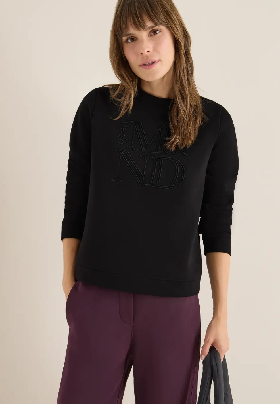 Sweatshirt mit Stickerei