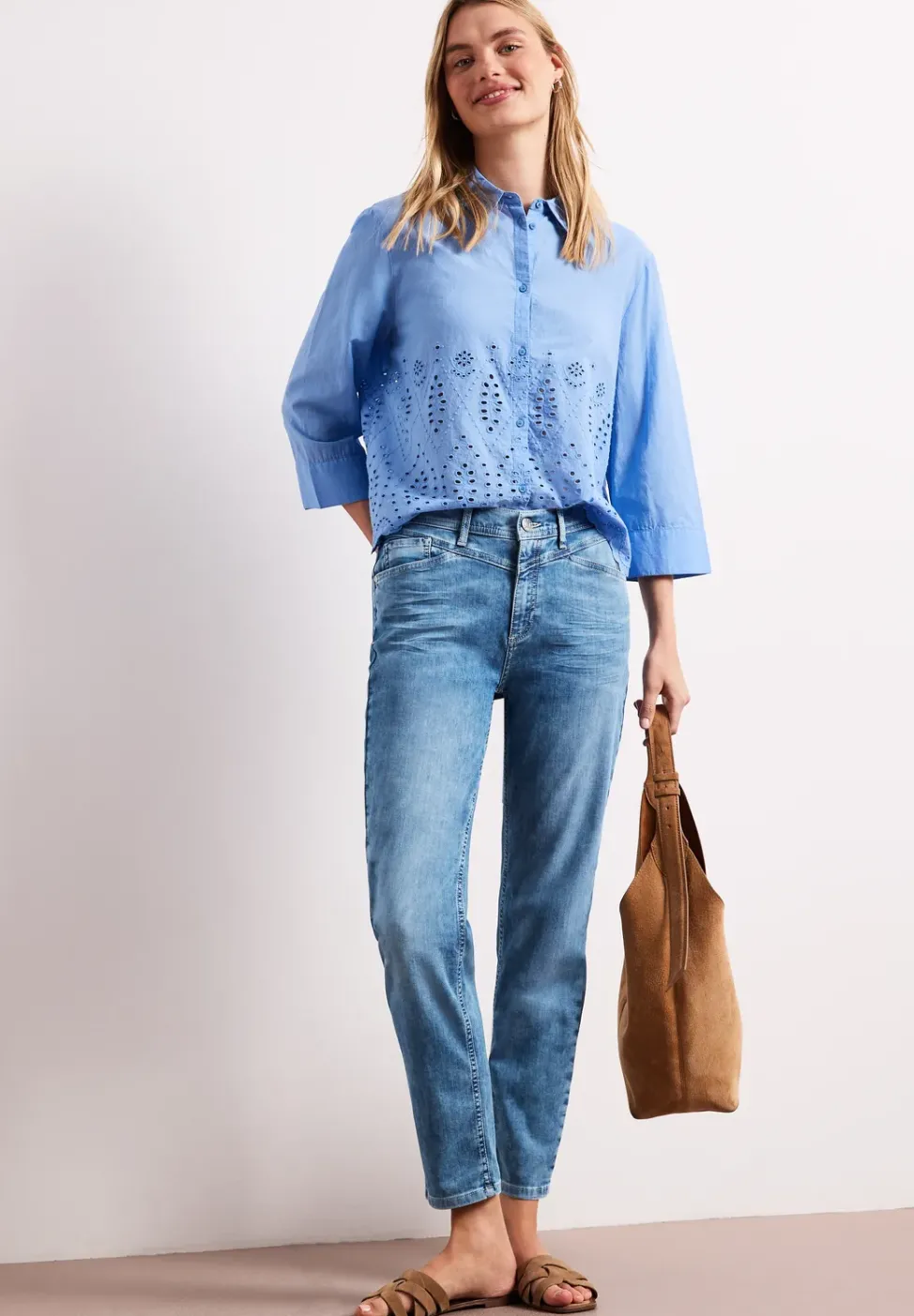 Tapered Leg Jeans im Loose Fit