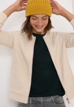 Teddy Jacke