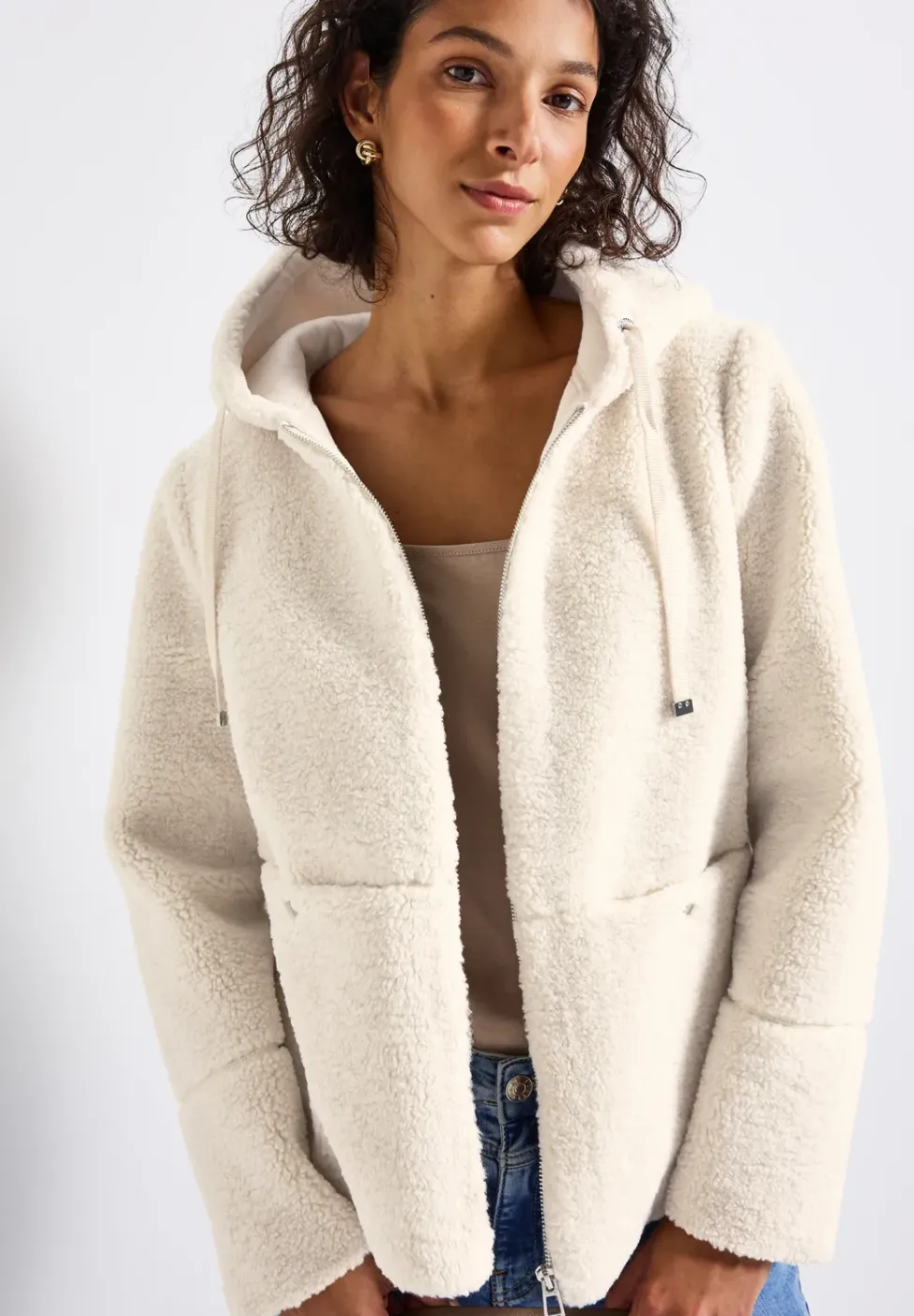 Teddy Jacke mit Kapuze