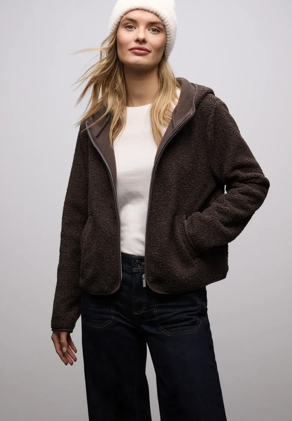 Teddy-Jacke mit Kapuze
