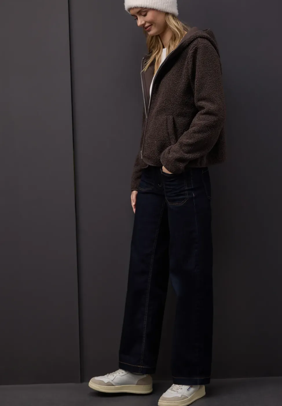 Teddy-Jacke mit Kapuze