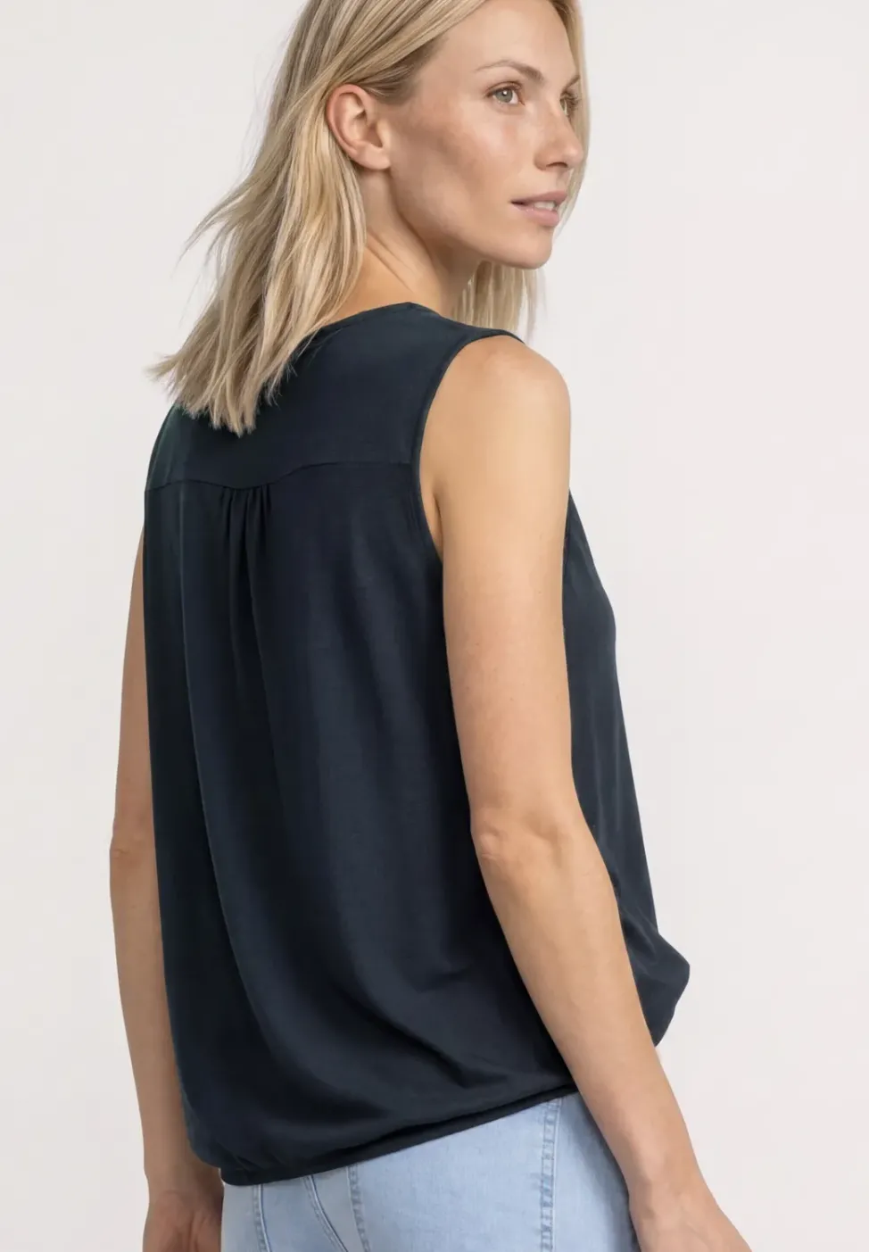 Top aus Jersey mit Elastiksaum