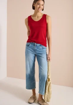 Top mit gerundetem V-Neck und Flechtdetail