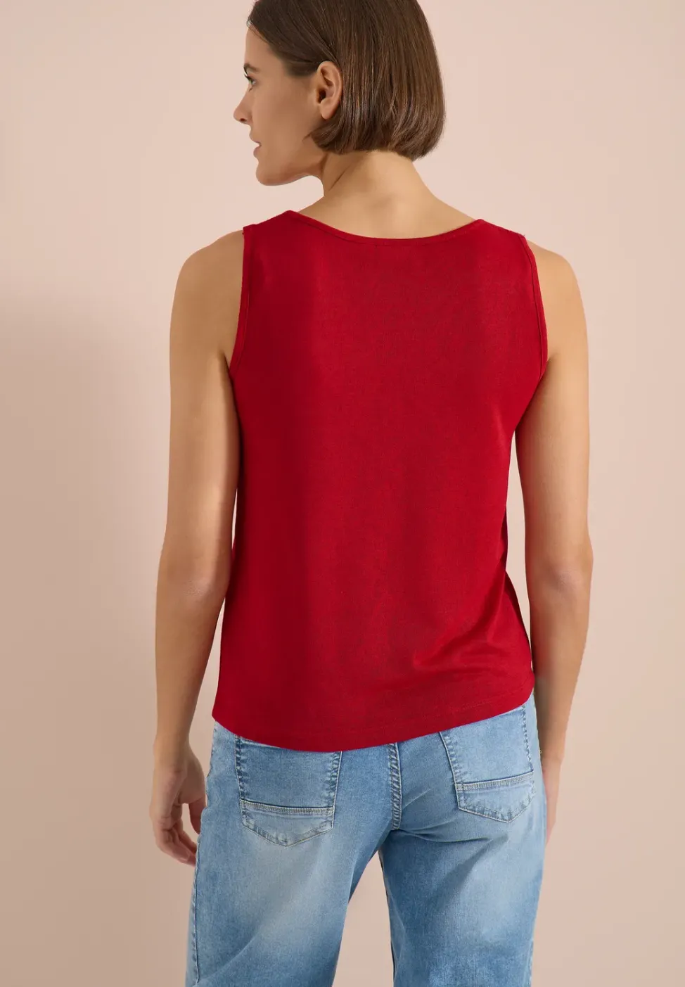 Top mit gerundetem V-Neck und Flechtdetail