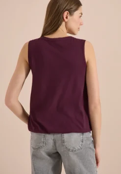 Top mit V-Neck und Crochet-Tape