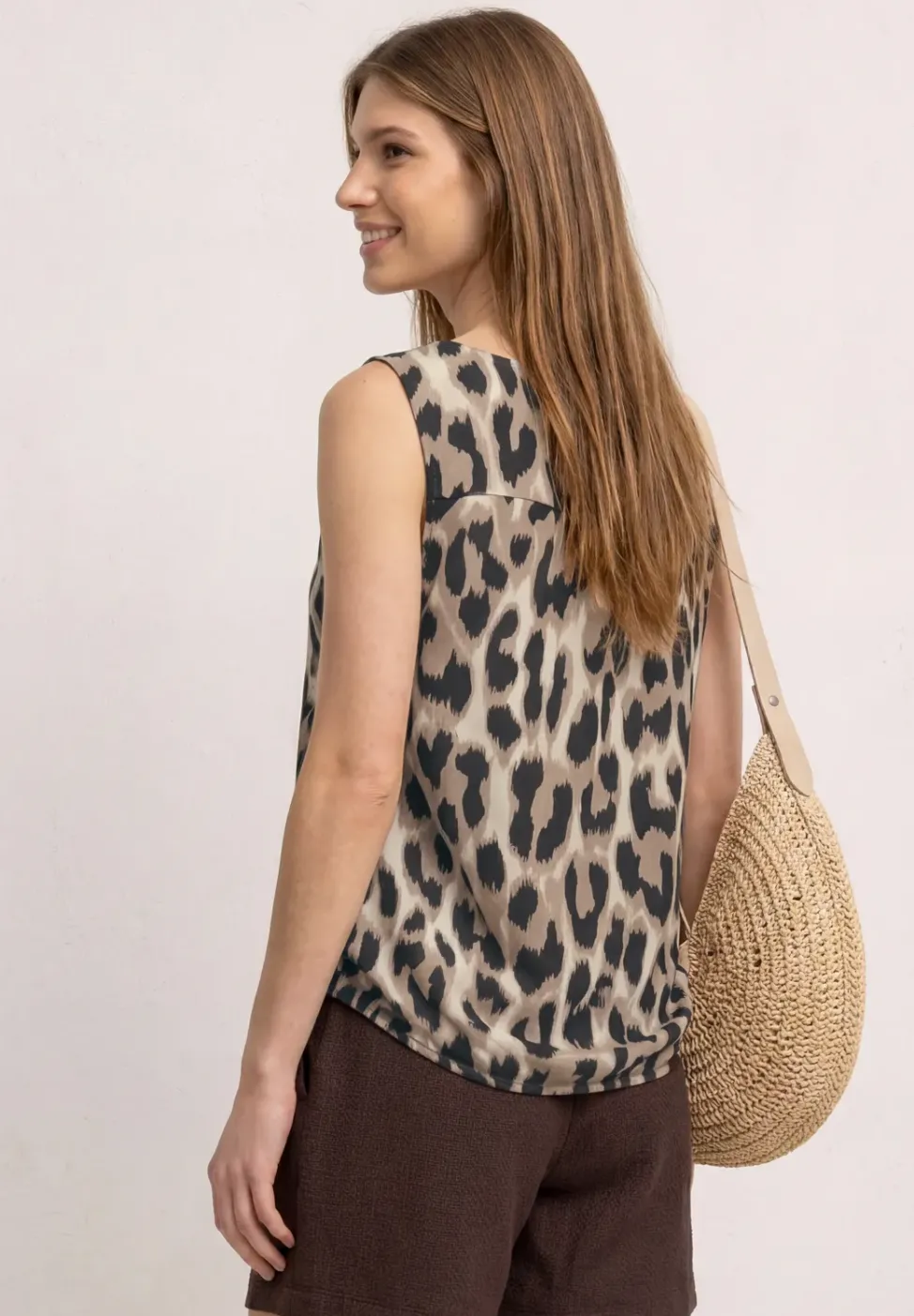 Top mit V-Neck und Elastiksaum