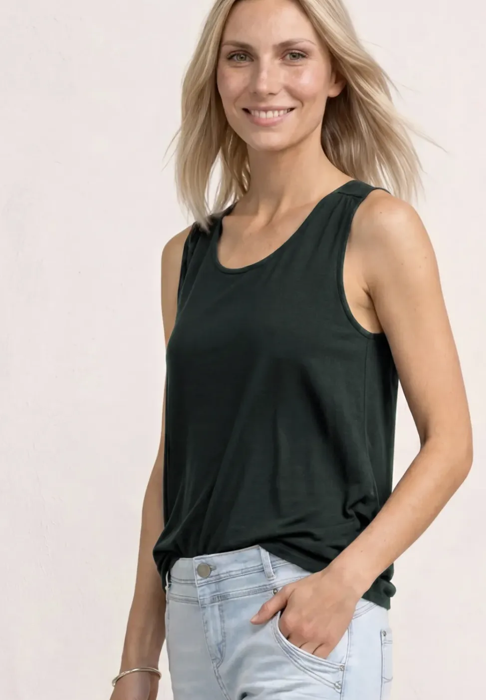 Top aus Jersey mit Elastiksaum