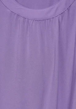 Top im Materialmix