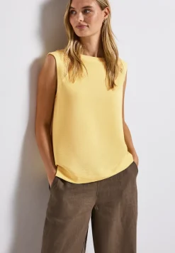 Top mit Mesh-Details