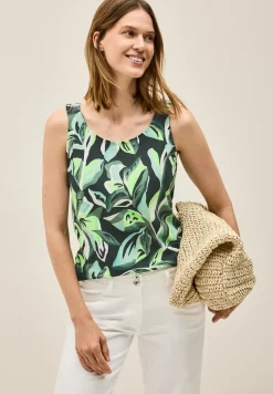 Top mit Smok-Details