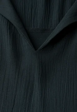 Top mit Split Neck
