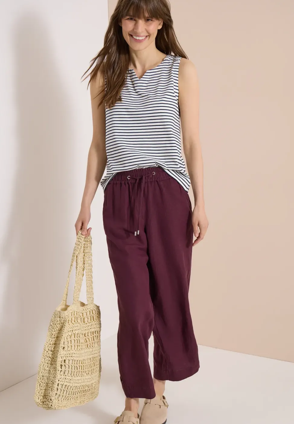 Top mit Split Neck und Streifen