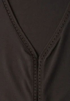 Top mit V-Neck und Crochet-Tape