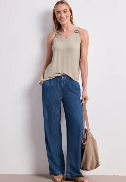Top mit V-Neck und Deko-Detail