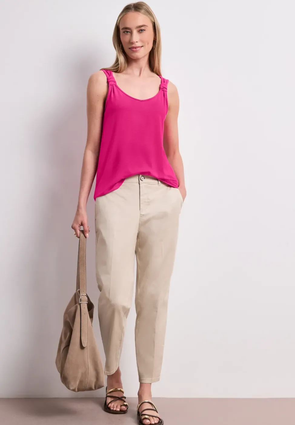 Top mit V-Neck und Knotendetail