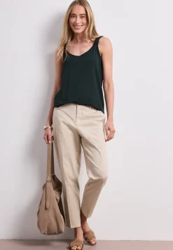 Top mit V-Neck und Knotendetail