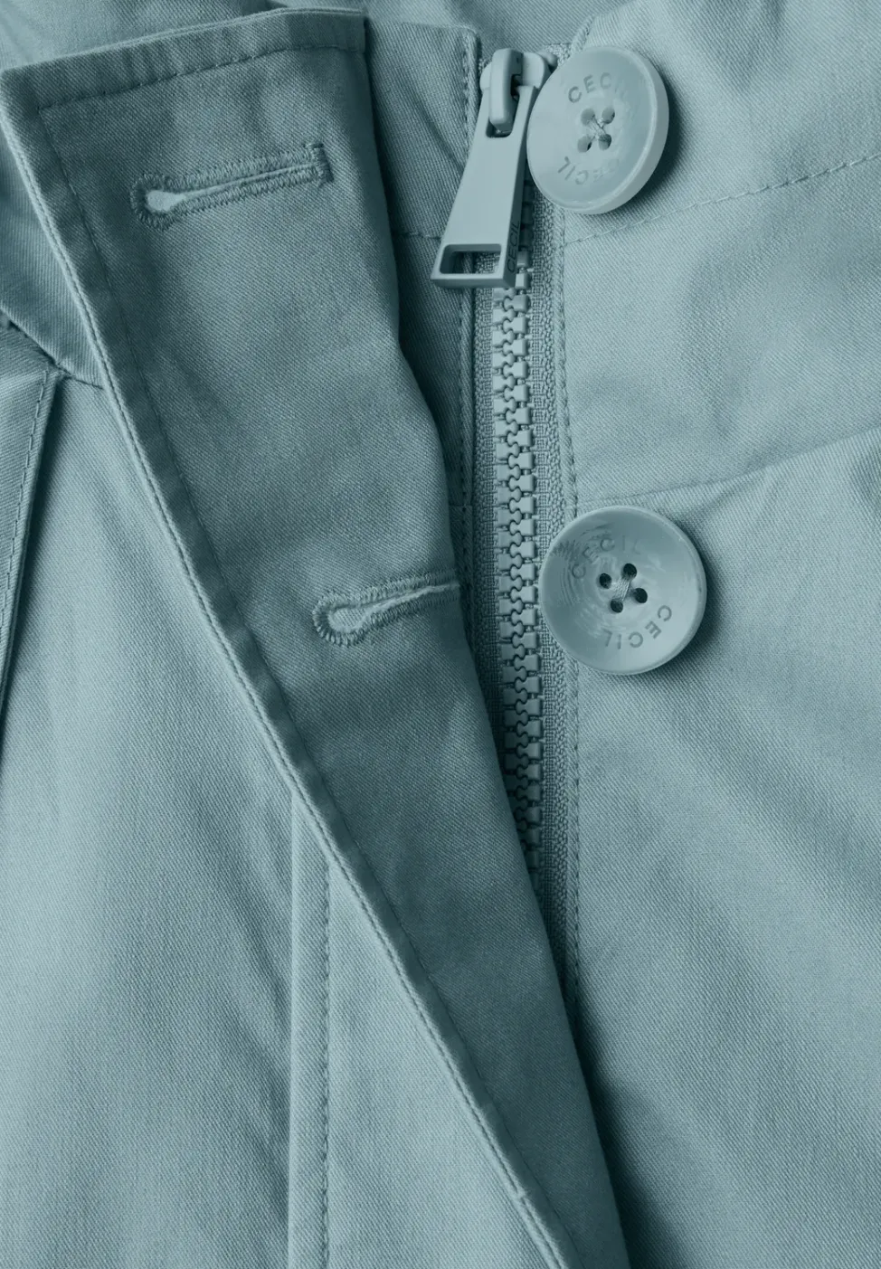 Trenchcoat