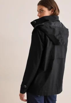 Trenchcoat