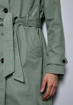 Trenchcoat