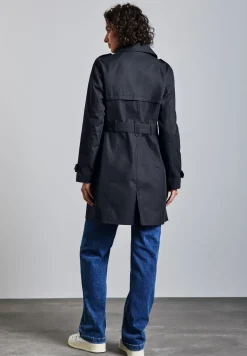 Trenchcoat