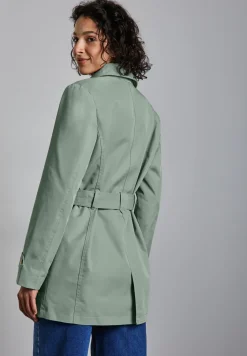 Trenchcoat
