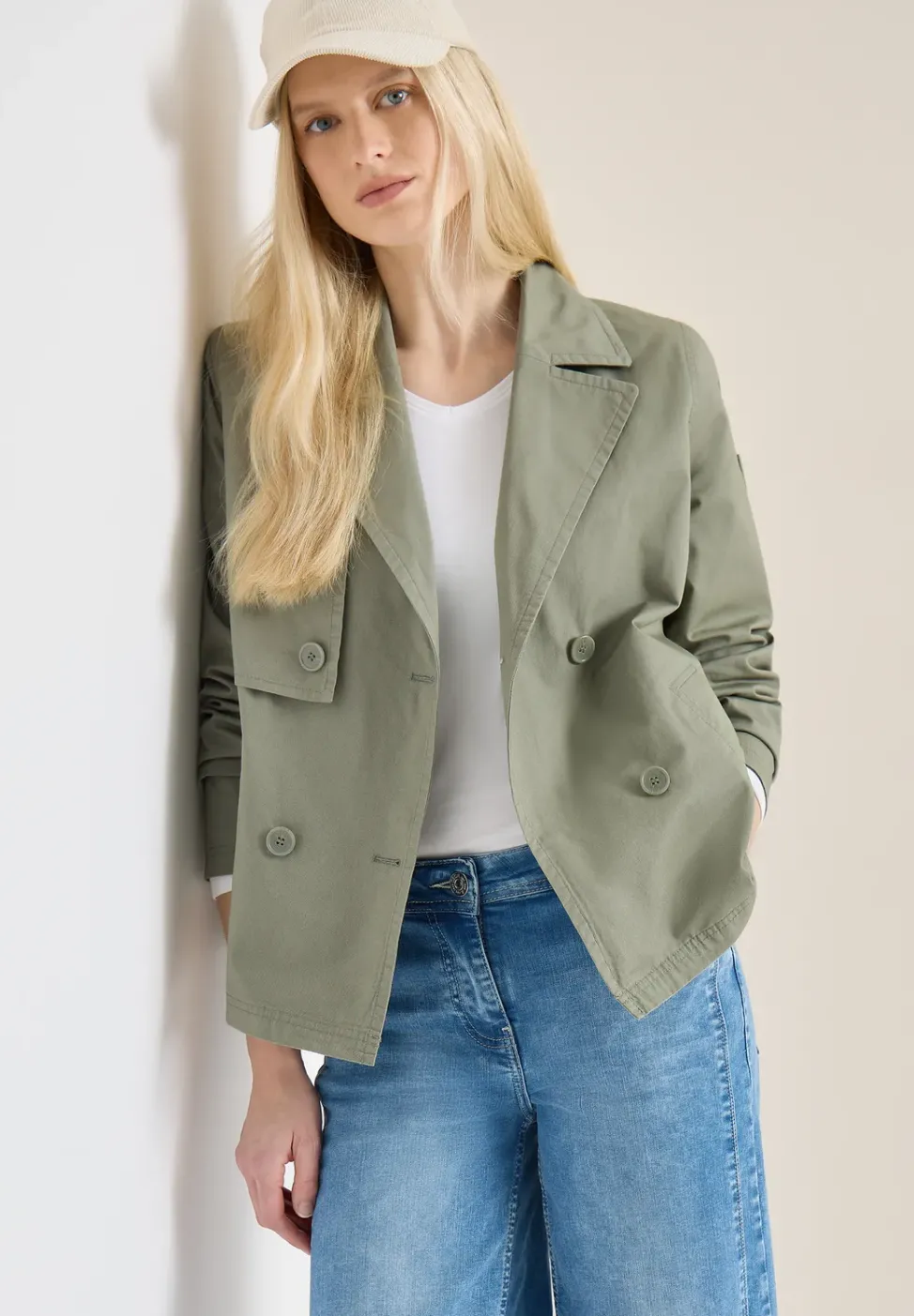 Trenchcoat in verkürzter Passform