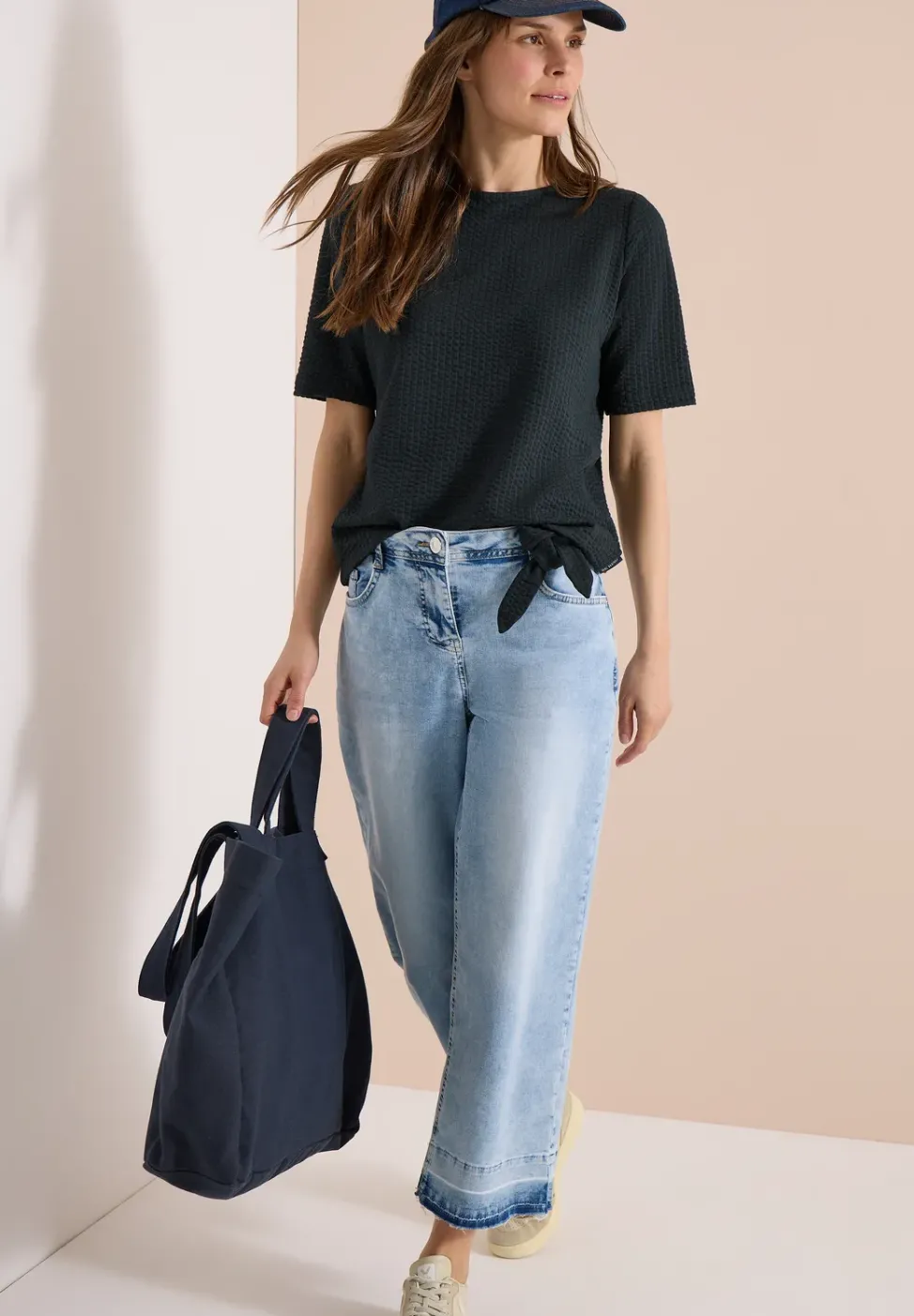 T-Shirt in Seersucker-Qualität