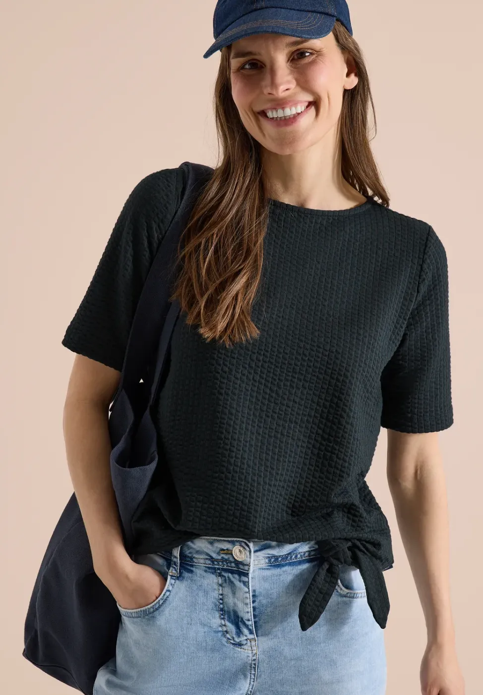 T-Shirt in Seersucker-Qualität