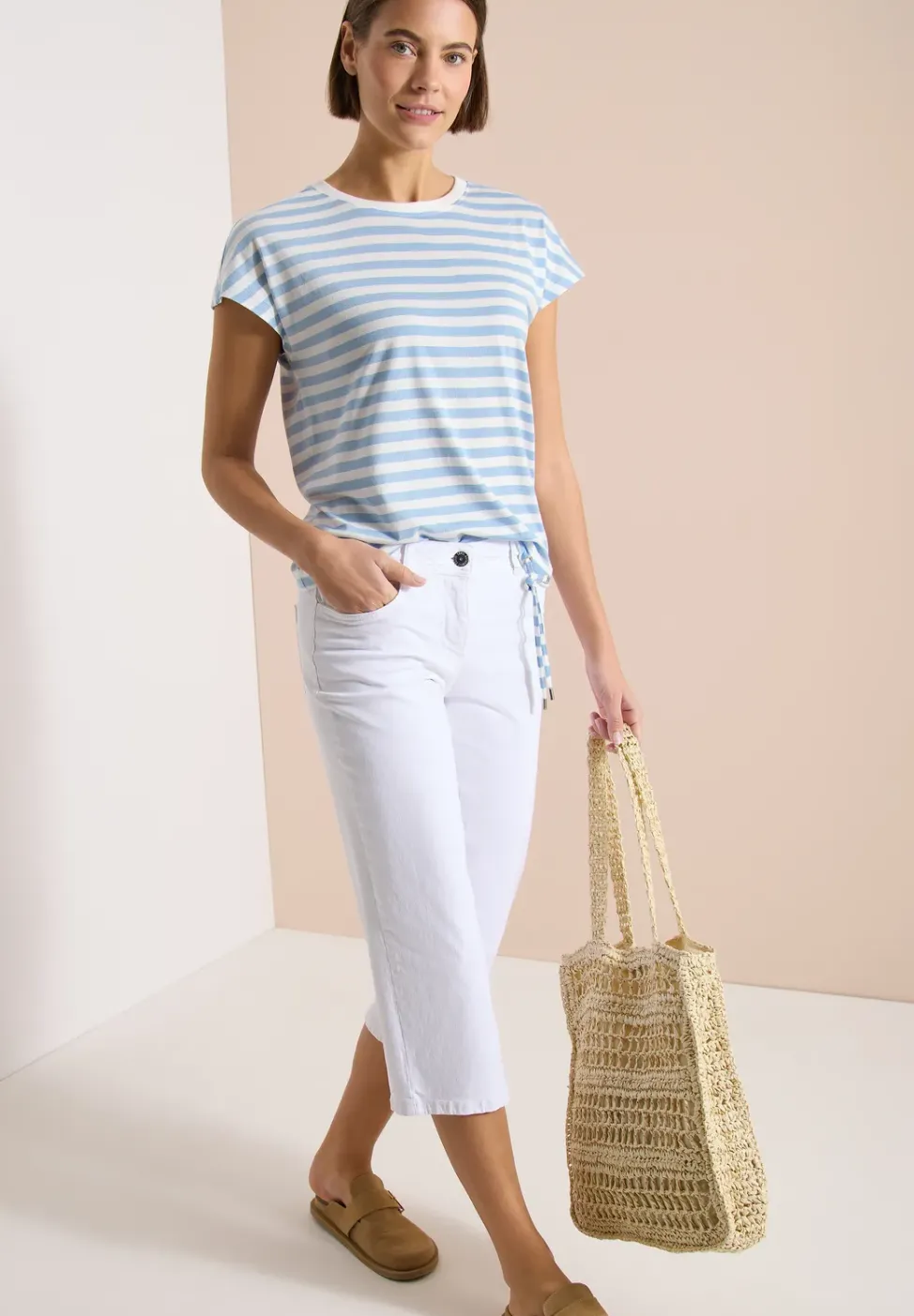 T-Shirt mit Boat Neck und Streifen