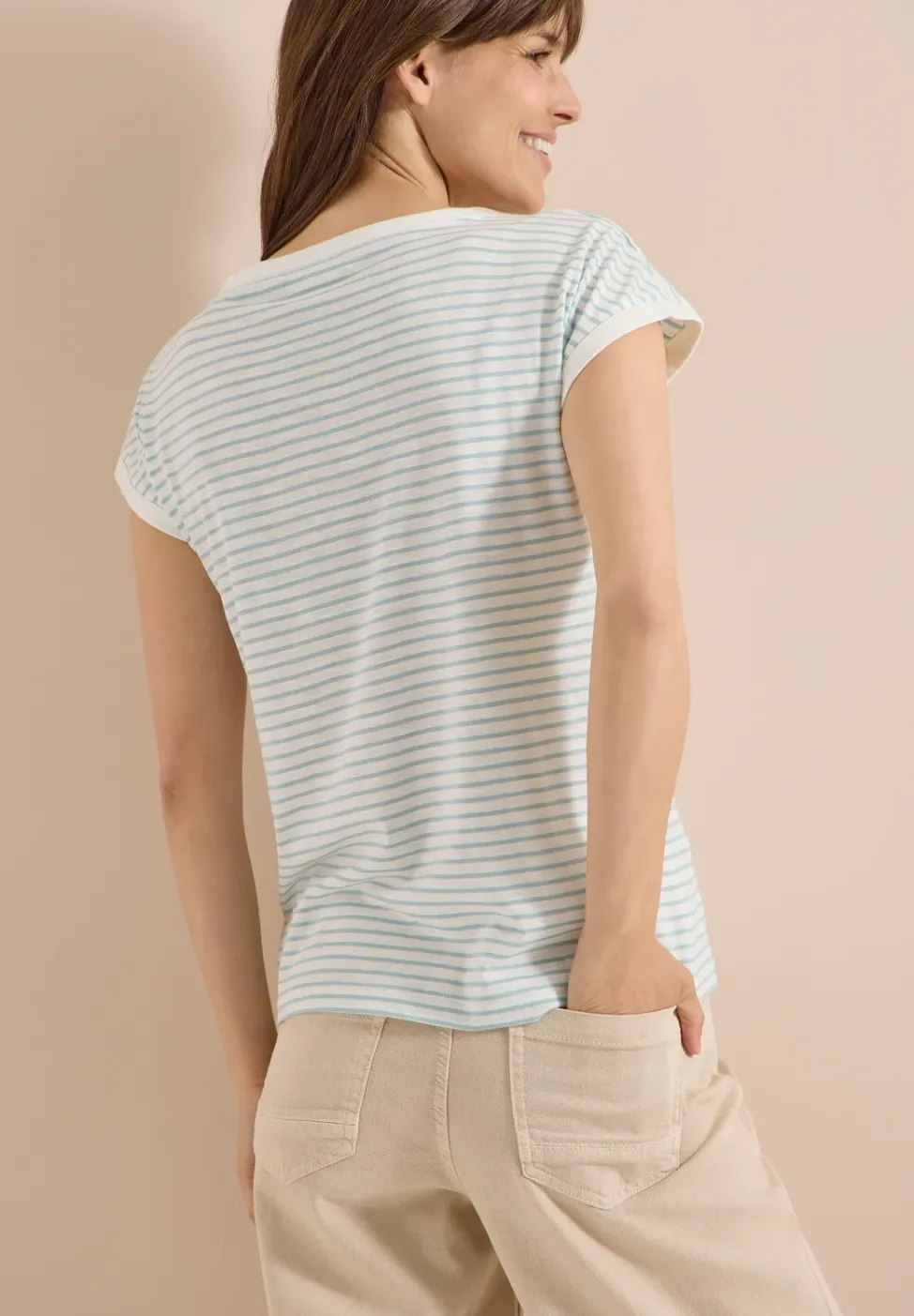T-Shirt mit Boat Neck und Streifen