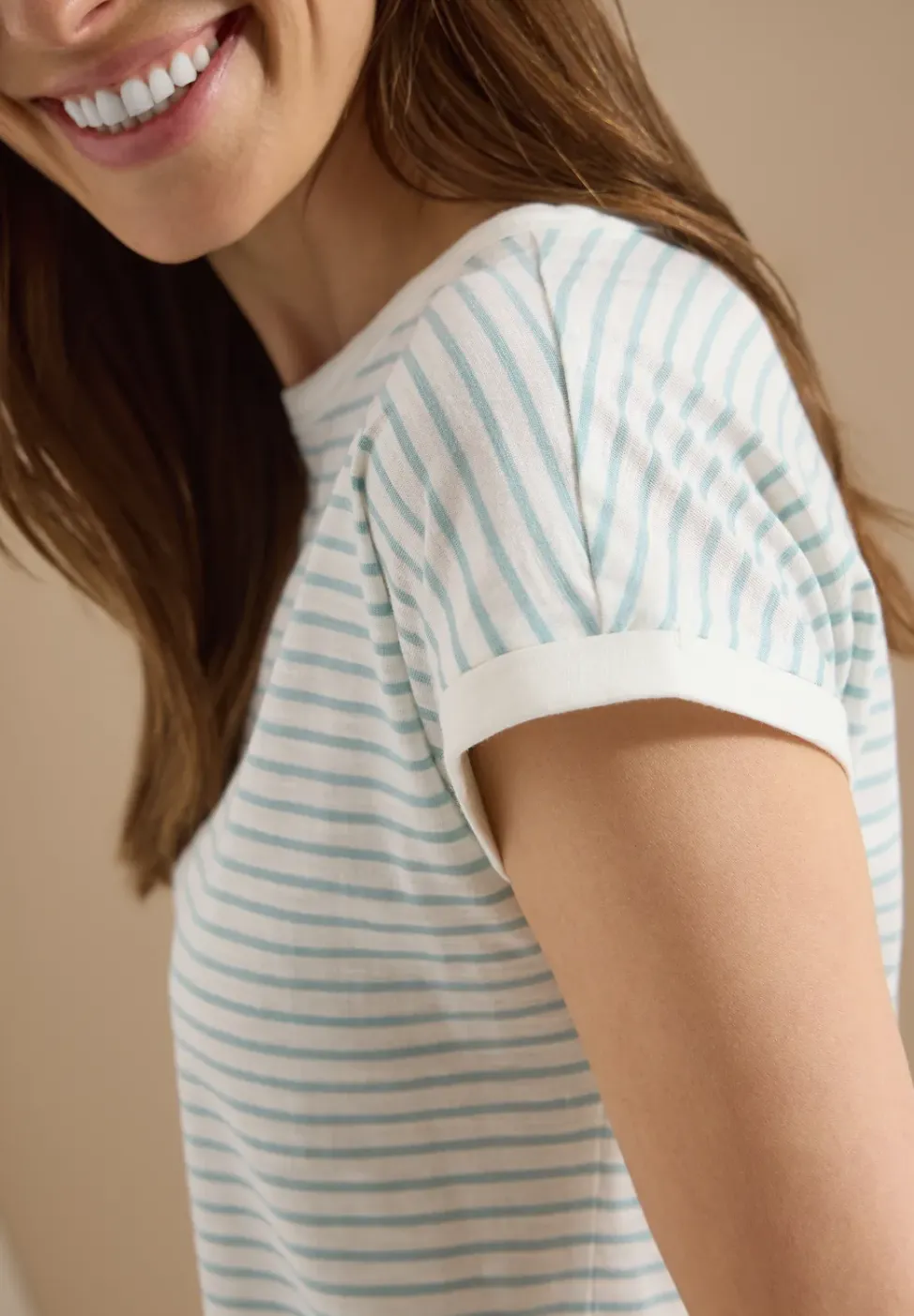 T-Shirt mit Boat Neck und Streifen