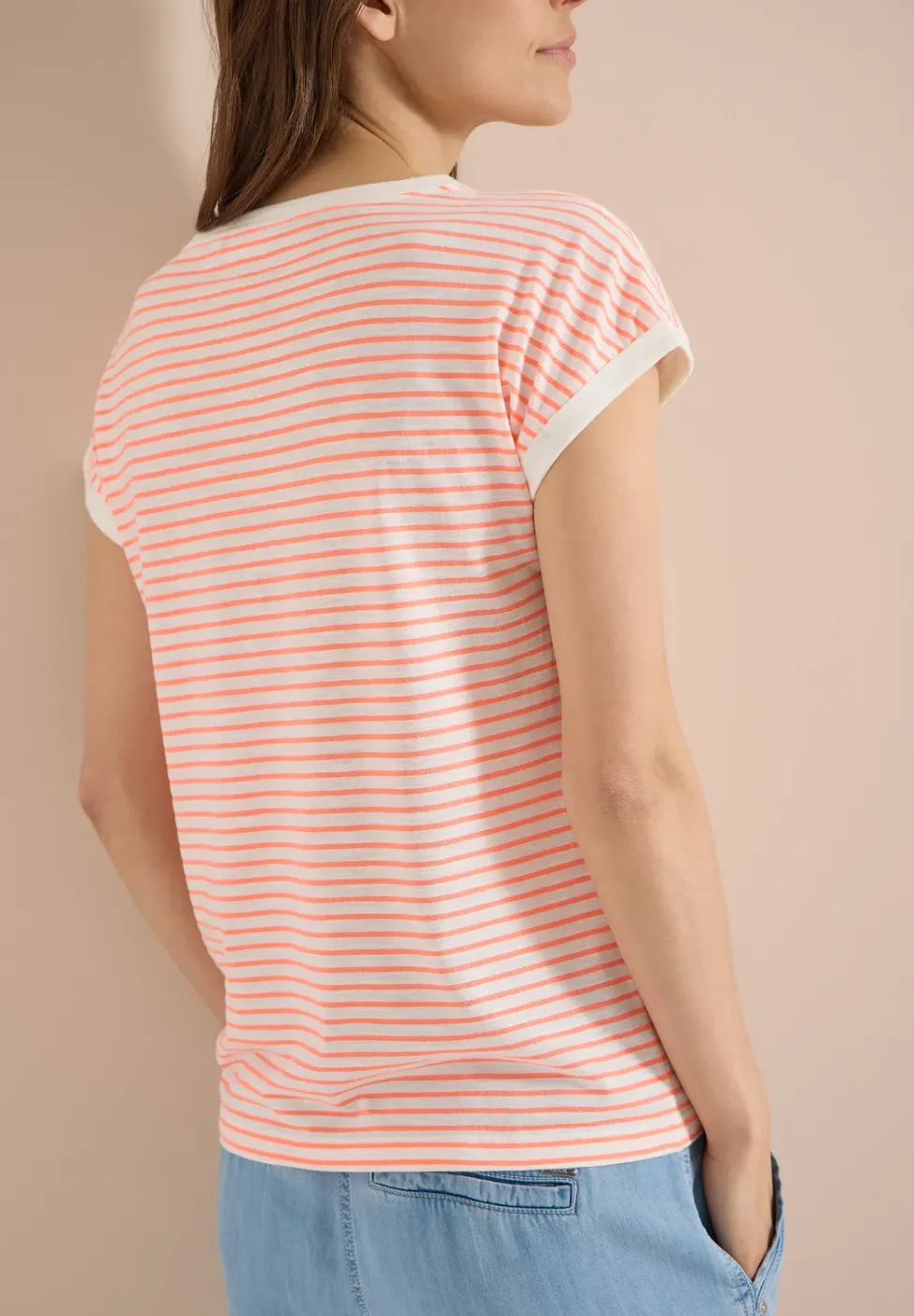 T-Shirt mit Boat Neck und Streifen