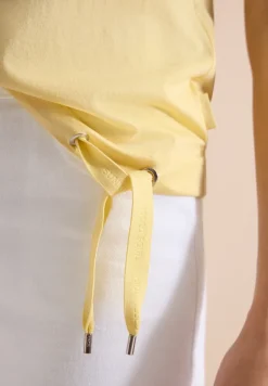 T-Shirt mit Boatneck und Mesh-Einsatz