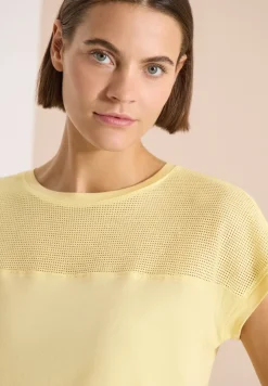 T-Shirt mit Boatneck und Mesh-Einsatz