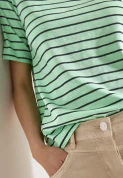 T-Shirt mit Boatneck und Streifen