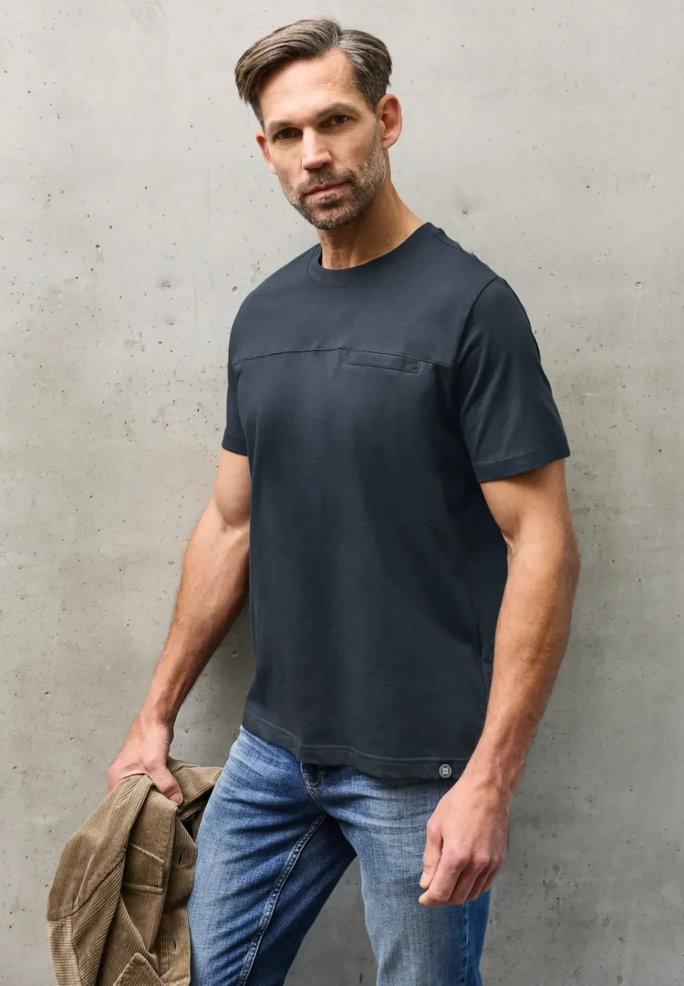 T-Shirt mit Brusttasche