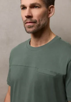 T-Shirt mit Brusttasche