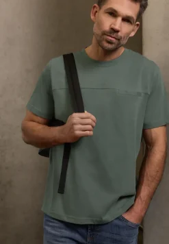 T-Shirt mit Brusttasche