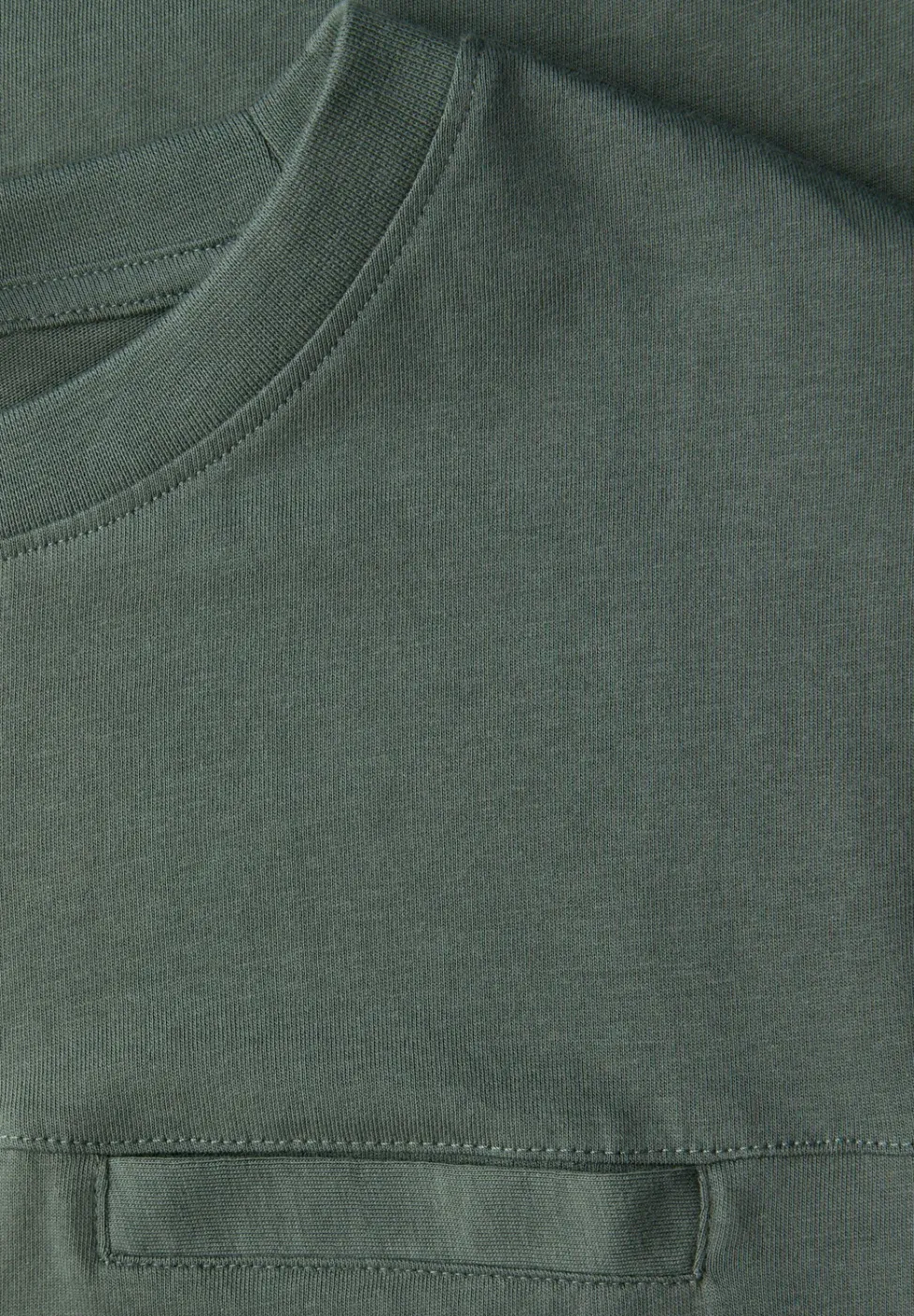 T-Shirt mit Brusttasche