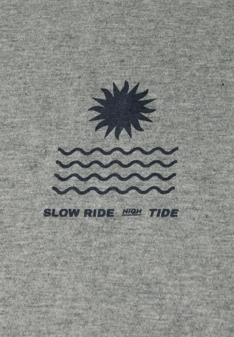 T-Shirt mit Chestprint