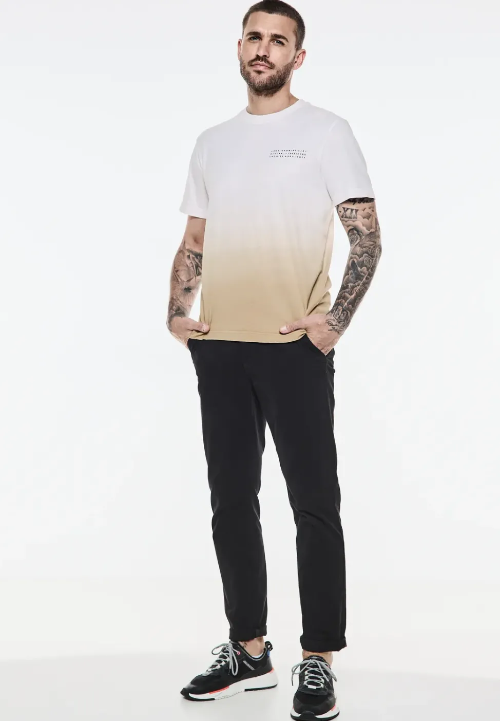 T-Shirt mit Farbverlauf